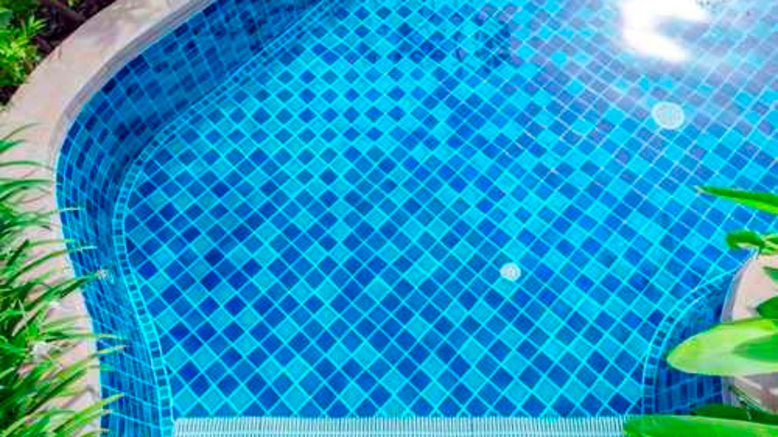 Cambio de revestimientos para pisicinas, rehabilitación y renovación de piscinas - Ruberte Piscinas