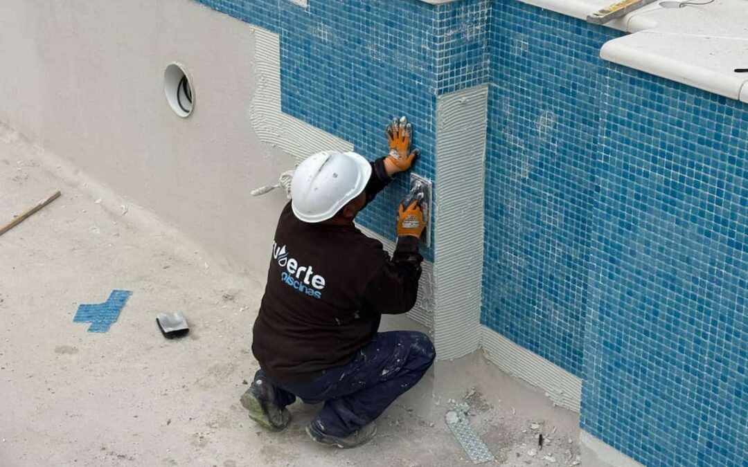 Razones para rehabilitar tu piscina antes de que acabe el año